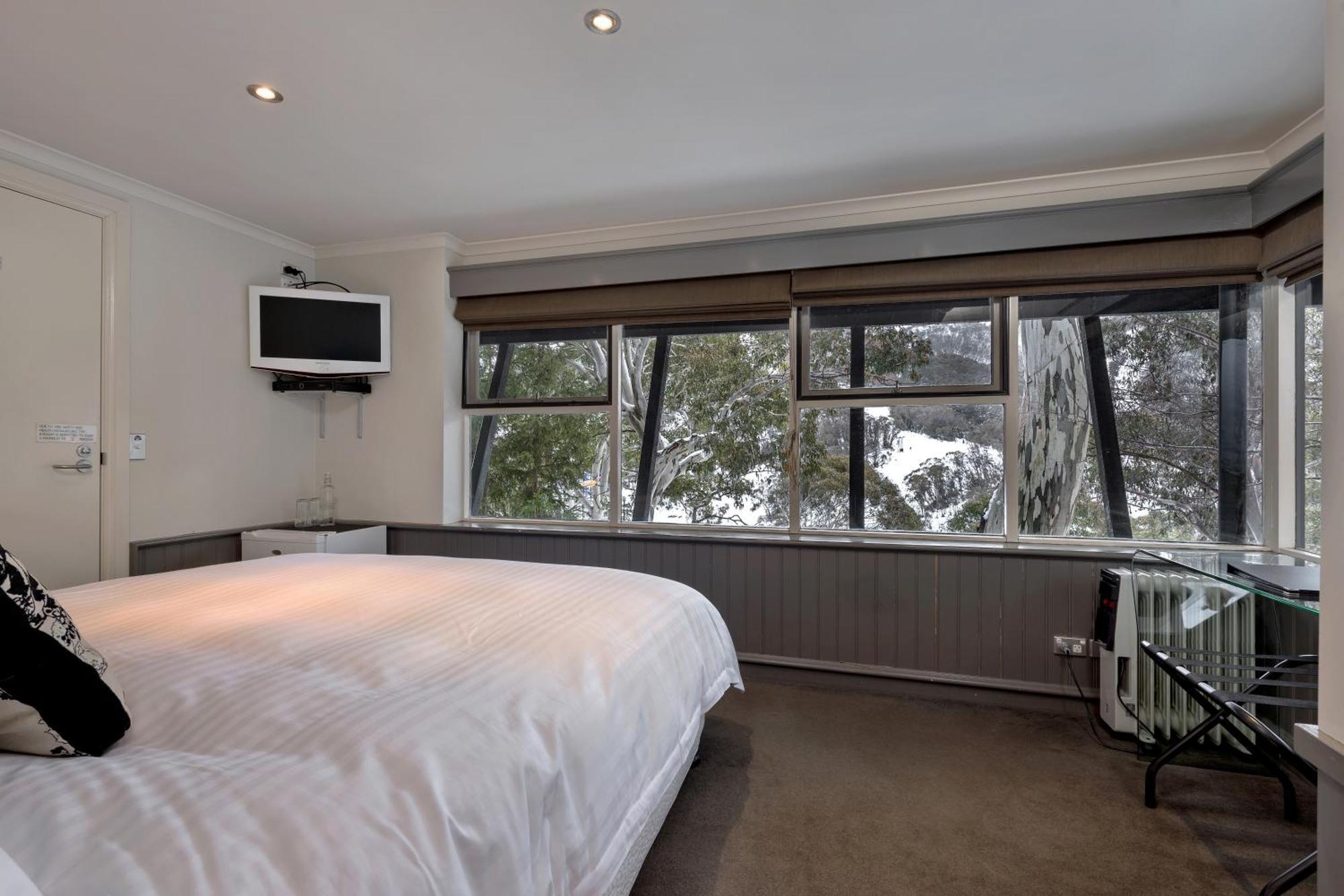Pure Chalet Thredbo Exterior foto